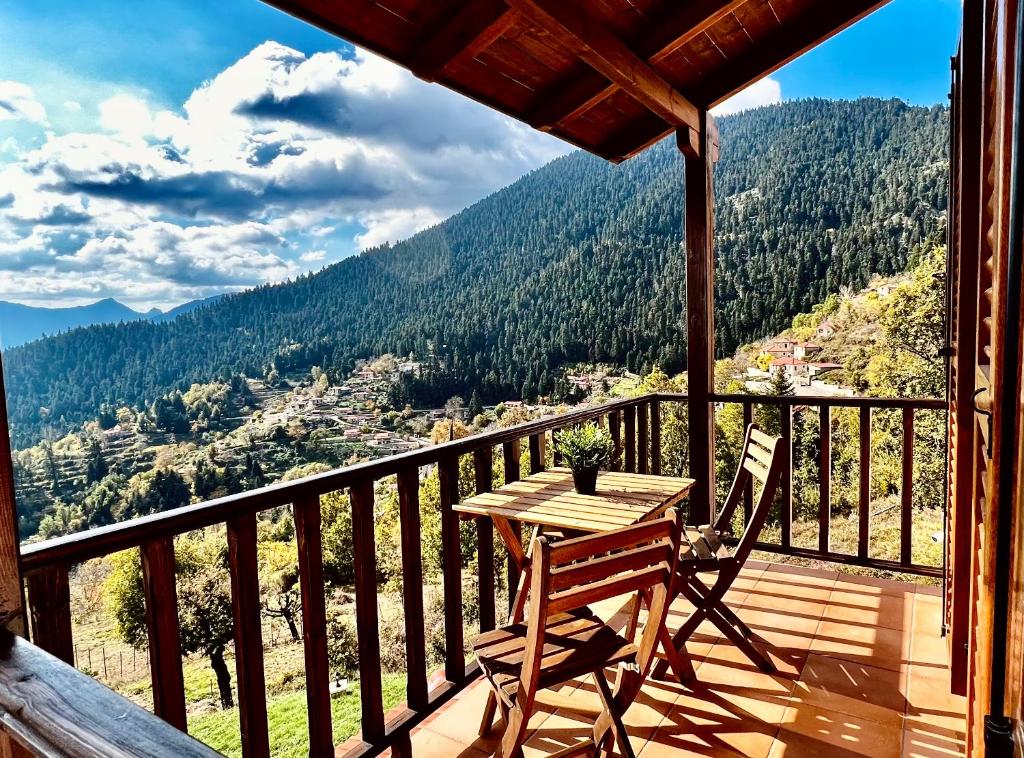 Fotografia z galérie ubytovania Petrini Villa v destinácii Nóstimon