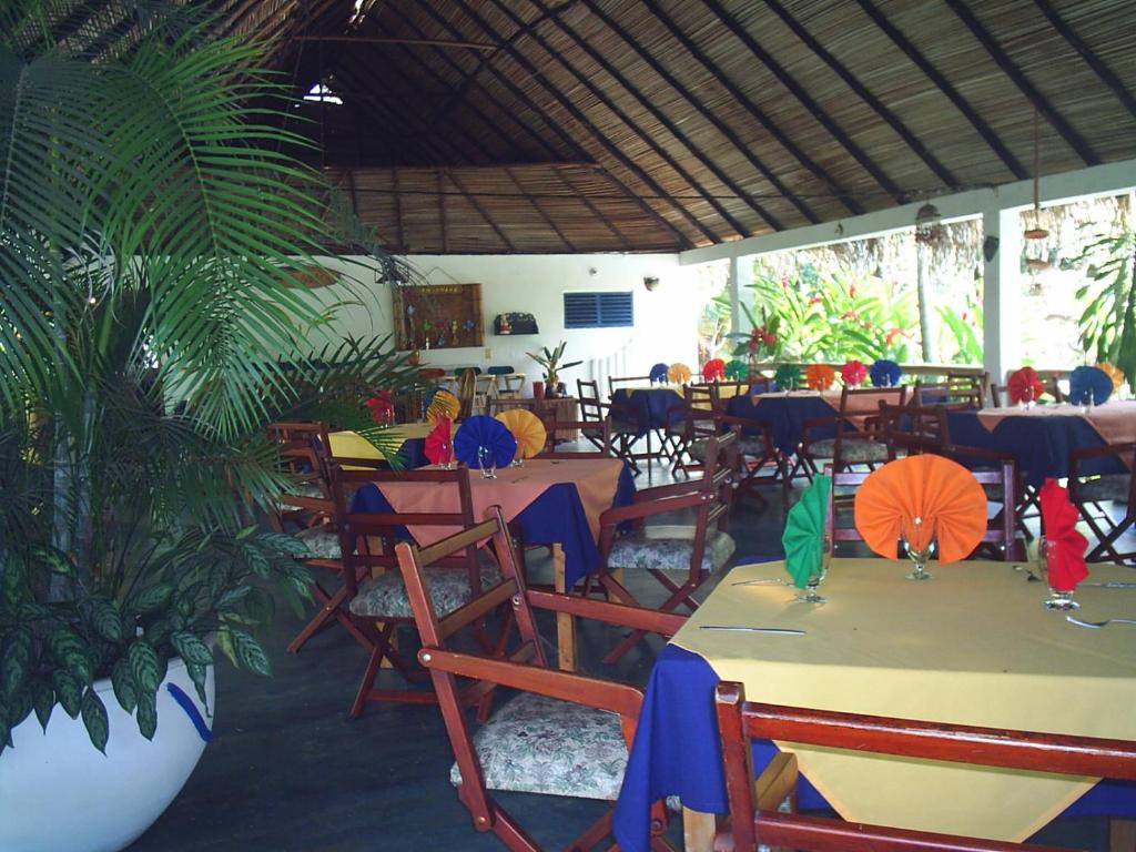 Restaurace v ubytování Amanwana Ecofinca