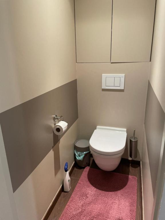 T Nest van Heeden - Double Room With Shared Bathroom