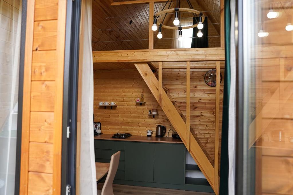 Kuchyň nebo kuchyňský kout v ubytování UnderHill Kazbegi