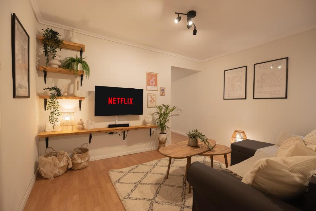 The Cozy Nest, by Jo & Key Living - City Center