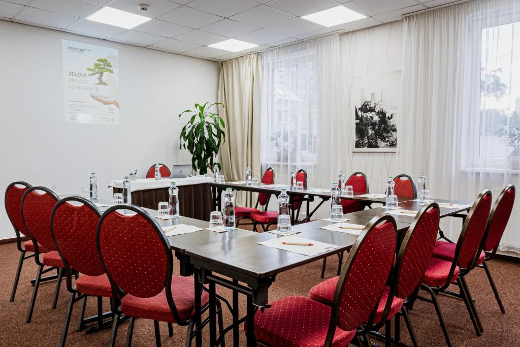 PREMIUM Business Hotel Bratislava - Resim 21