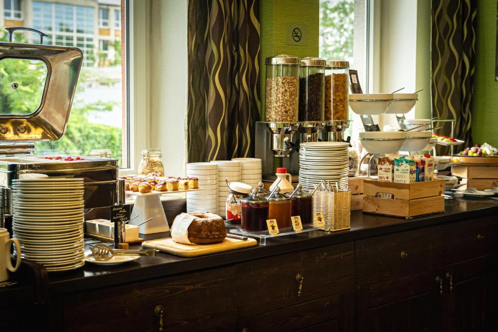 PREMIUM Business Hotel Bratislava - Resim 39