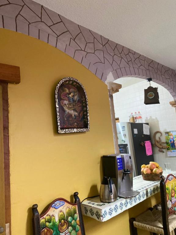 Kuchyň nebo kuchyňský kout v ubytování Hostal San Fransiskuni