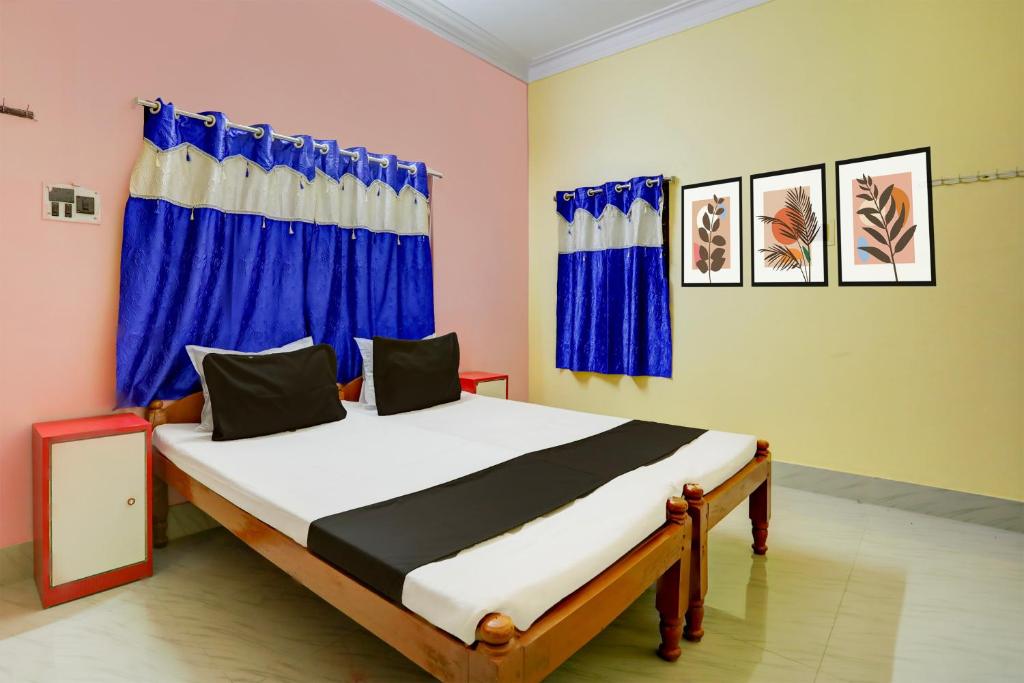 Postel nebo postele na pokoji v ubytování Super Hotel O A.R. Lodge