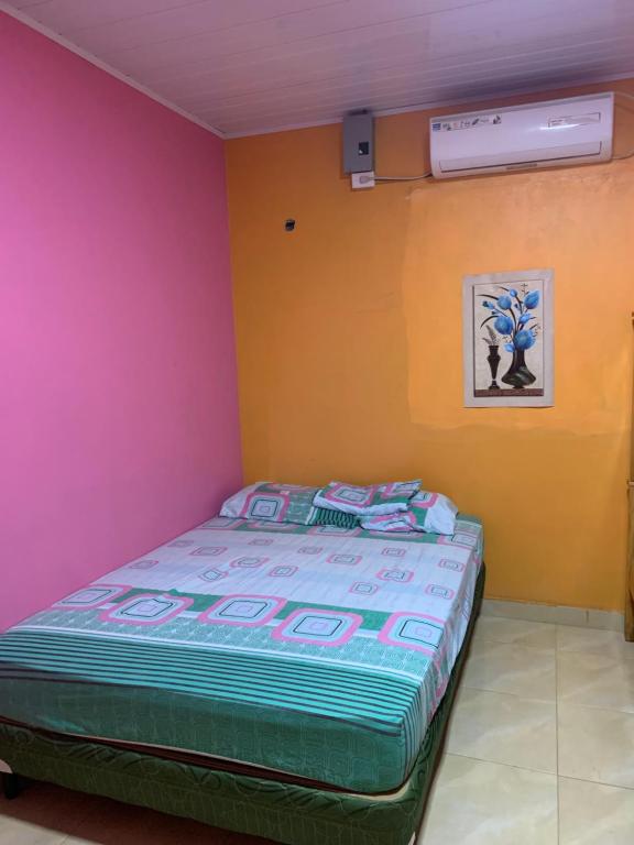 Letto o letti in una camera di Hostal Don Oscar