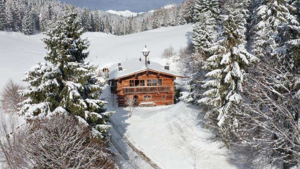 Luxury old wood mountain chalet in a sunny secluded location with gym ... - Secluded Luxury Chalet Rentals With Gym