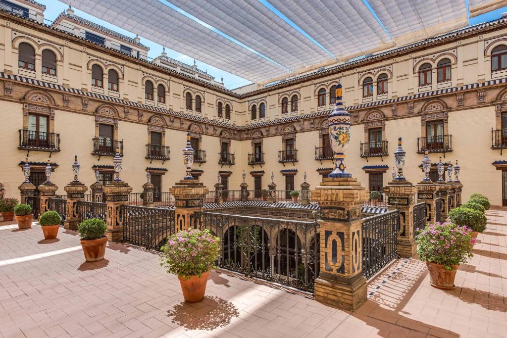 Hotel Alfonso XIII, a Luxury Collection Hotel, Seville - 