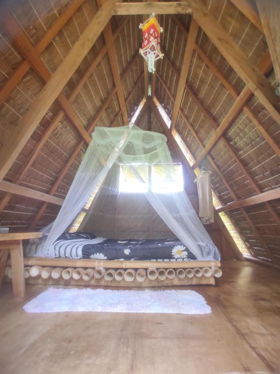 Foto sihtkohas Ytaya asuva majutusasutuse Firefly Treehouse Cafe and Bar galeriist