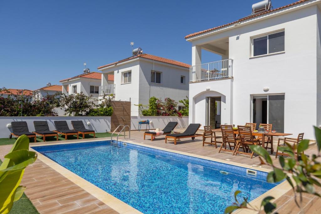Ayia Napa Bay View Villa 5
