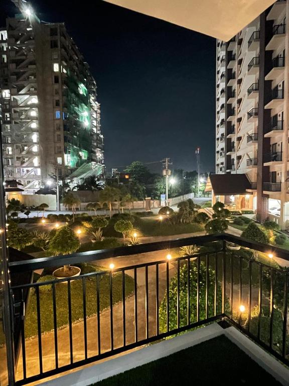 Balkón nebo terasa v ubytování Royal Oceancrest Mactan - Resort type Condominium Unit 0215B