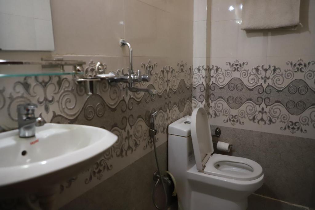 Koupelna v ubytování HotelKTM