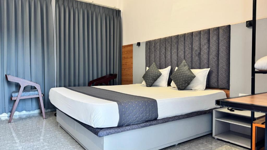 Postel nebo postele na pokoji v ubytování Hotel Insta 18