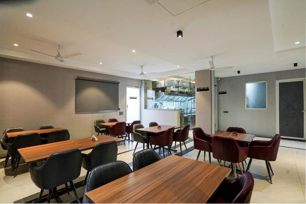 Posezení v ubytování YStay Hotel
