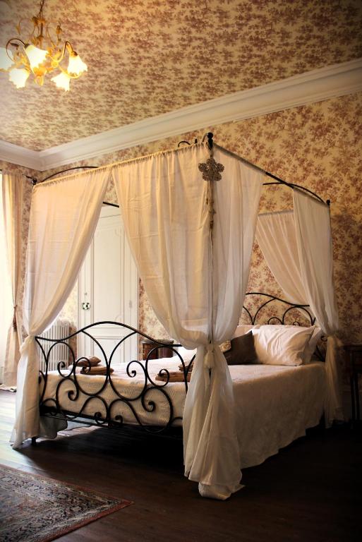 Domaine La Gazaille de Camille - Family Room