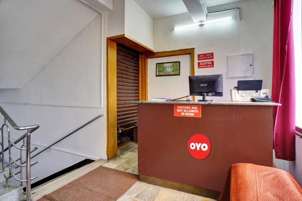 Vstupní hala nebo recepce v ubytování Hotel O Highway Inn