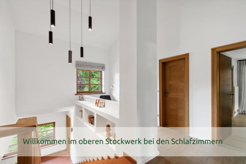 Kuchyň nebo kuchyňský kout v ubytování Luxus-Villa mit Indoorpool, Sauna & offenem Kamin