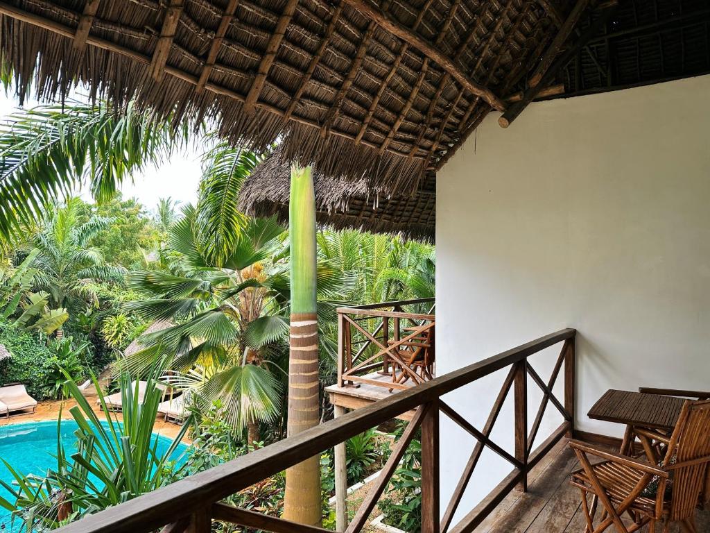 Der Swimmingpool an oder in der Nähe von Maisha Nungwi - Boutique Hotel