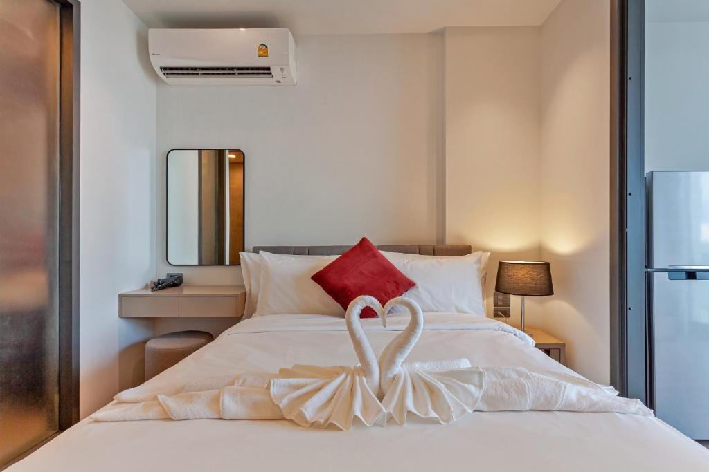 Edge Central Pattaya Sea view High Floor 23,26