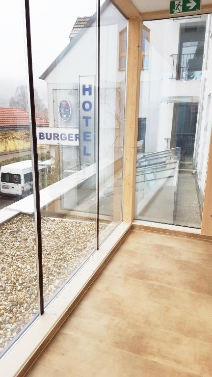 Fotografie z fotogalerie ubytování Gasthof Hotel Zur goldenen Krone v destinaci Furth