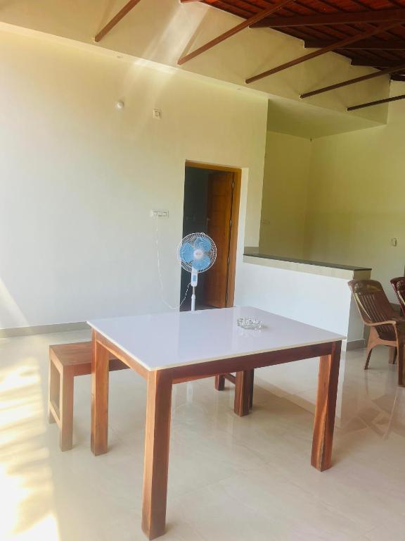 Munroe Meadows - Double Room Deluxe (2 Adultos + 1 Criança)