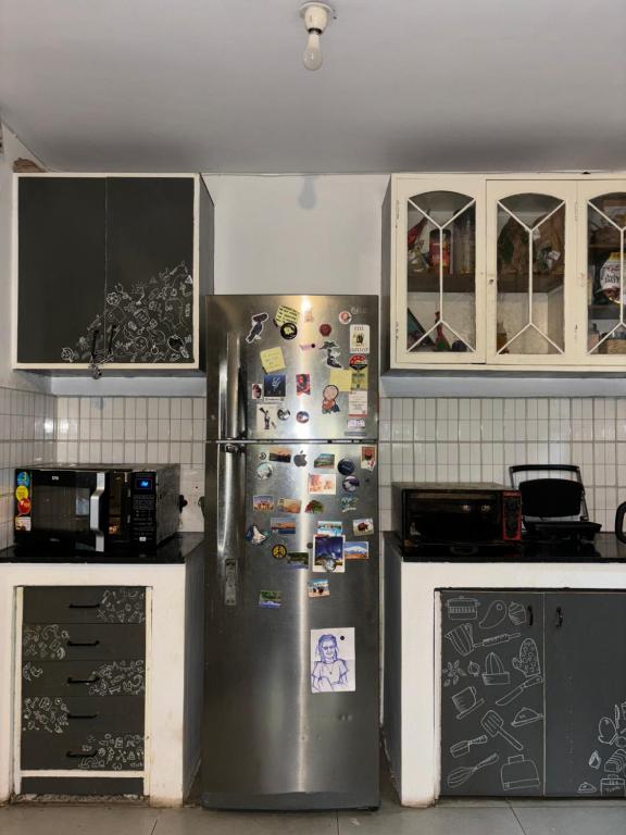 Köök või kööginurk majutusasutuses BYOC Hostels - Indiranagar