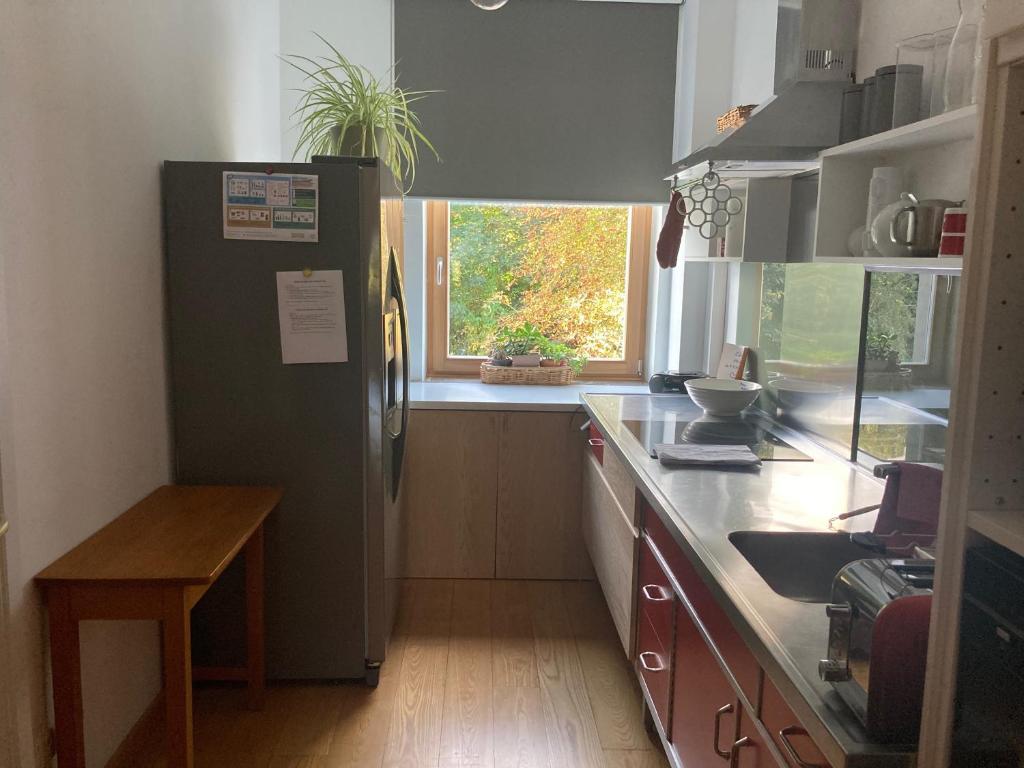 Kuchyň nebo kuchyňský kout v ubytování Nice flat near Brussels