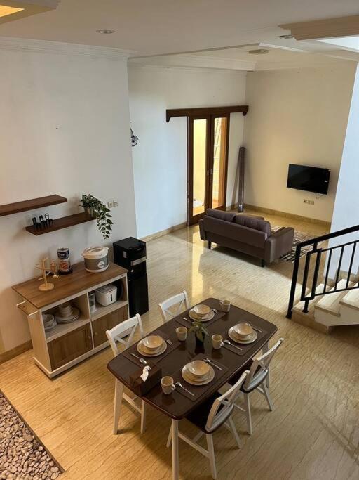 Posezení v ubytování Durti Indah Homestay