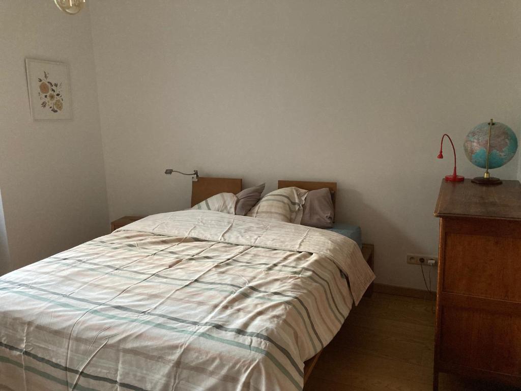 Postel nebo postele na pokoji v ubytování Nice flat near Brussels