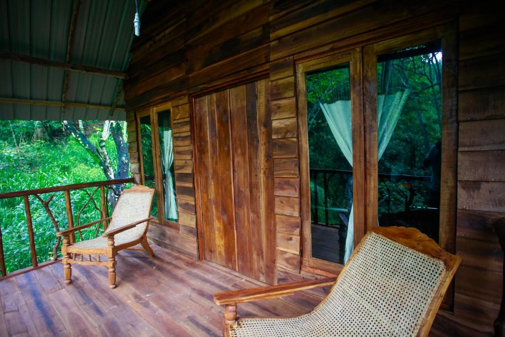 Balkón nebo terasa v ubytování Ella Ecolodge
