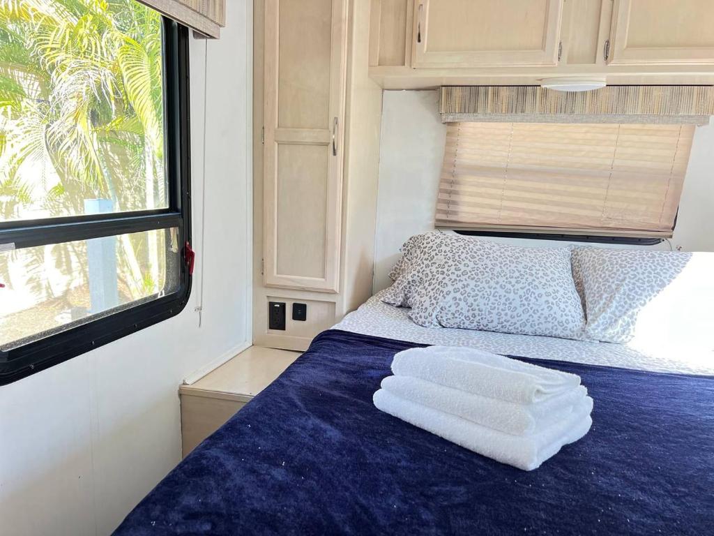 Social Distanсing Approved Nature Getaway! - Caravan