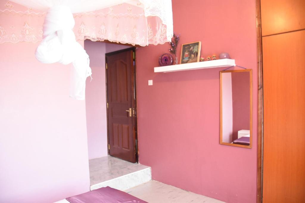 Fotografie z fotogalerie ubytování 3-bedroom serenity homes v destinaci Langata Rongai