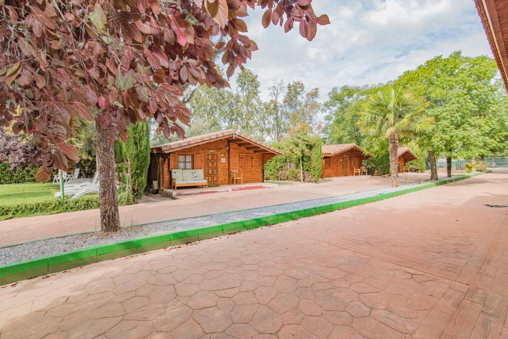 Gallery image of this property