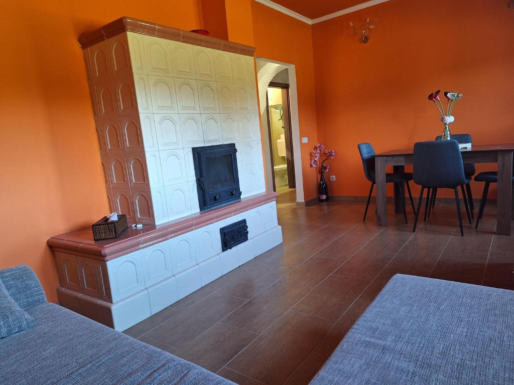 Posezení v ubytování Erdőszéli Apartman