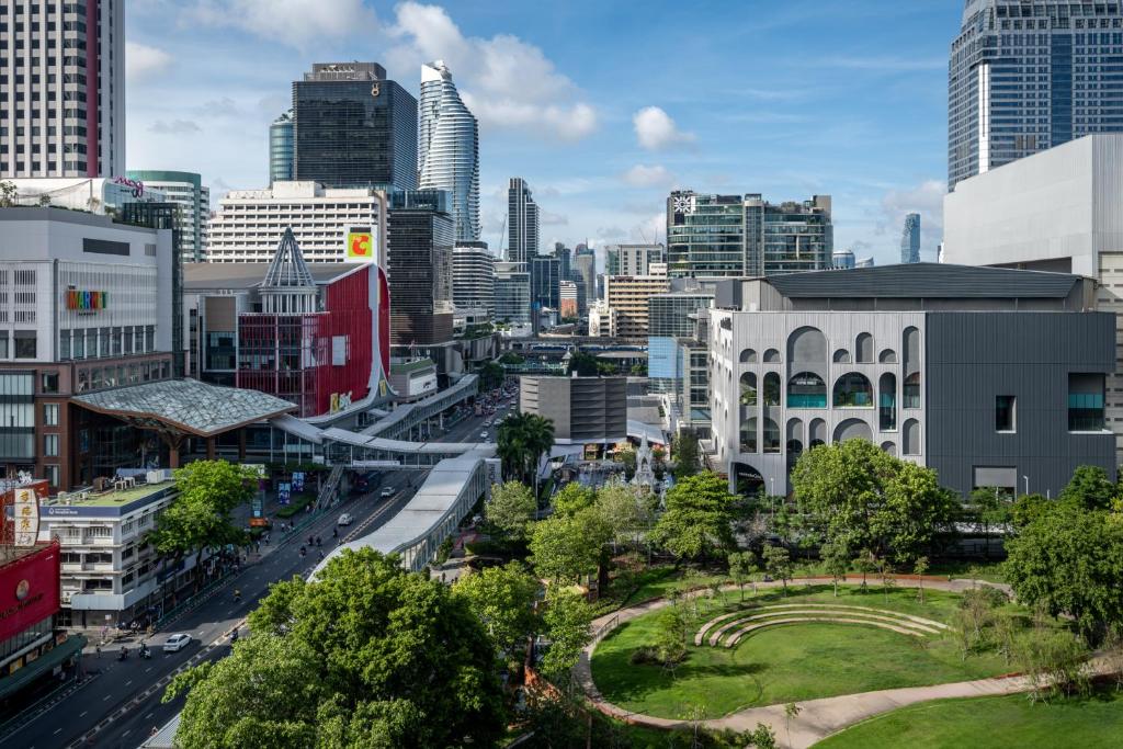 Moxy Bangkok Ratchaprasong - Resim 10