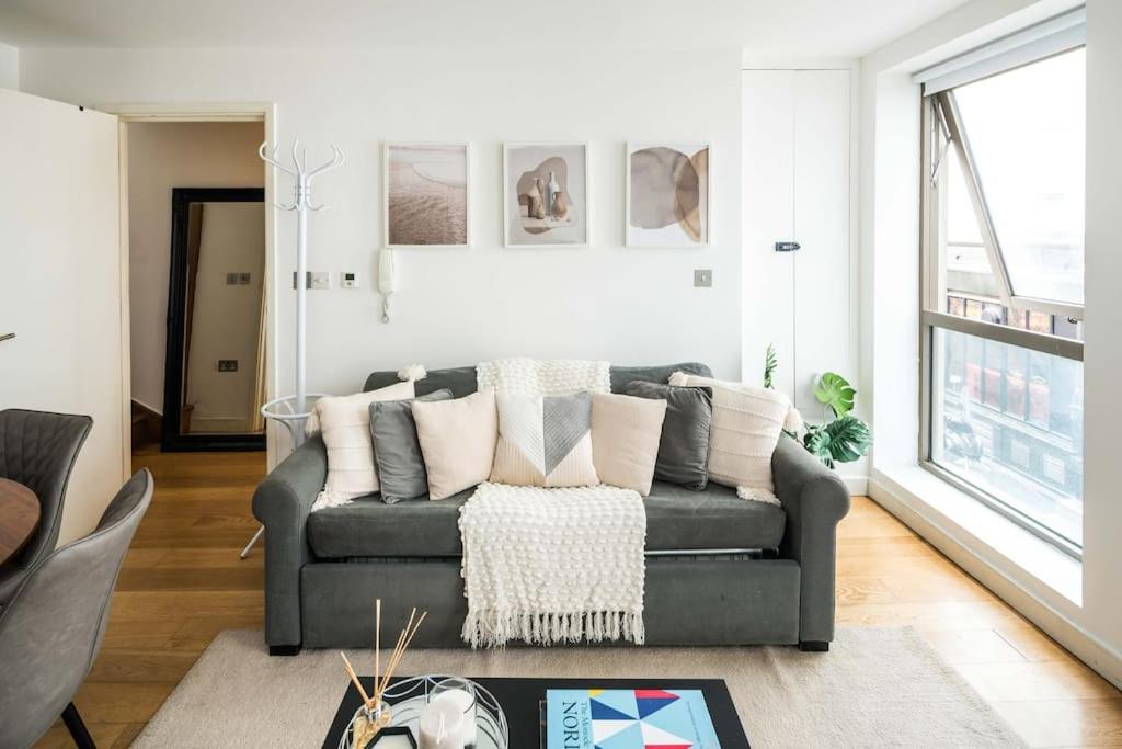 Et opholdsområde på Prime Location Mews!