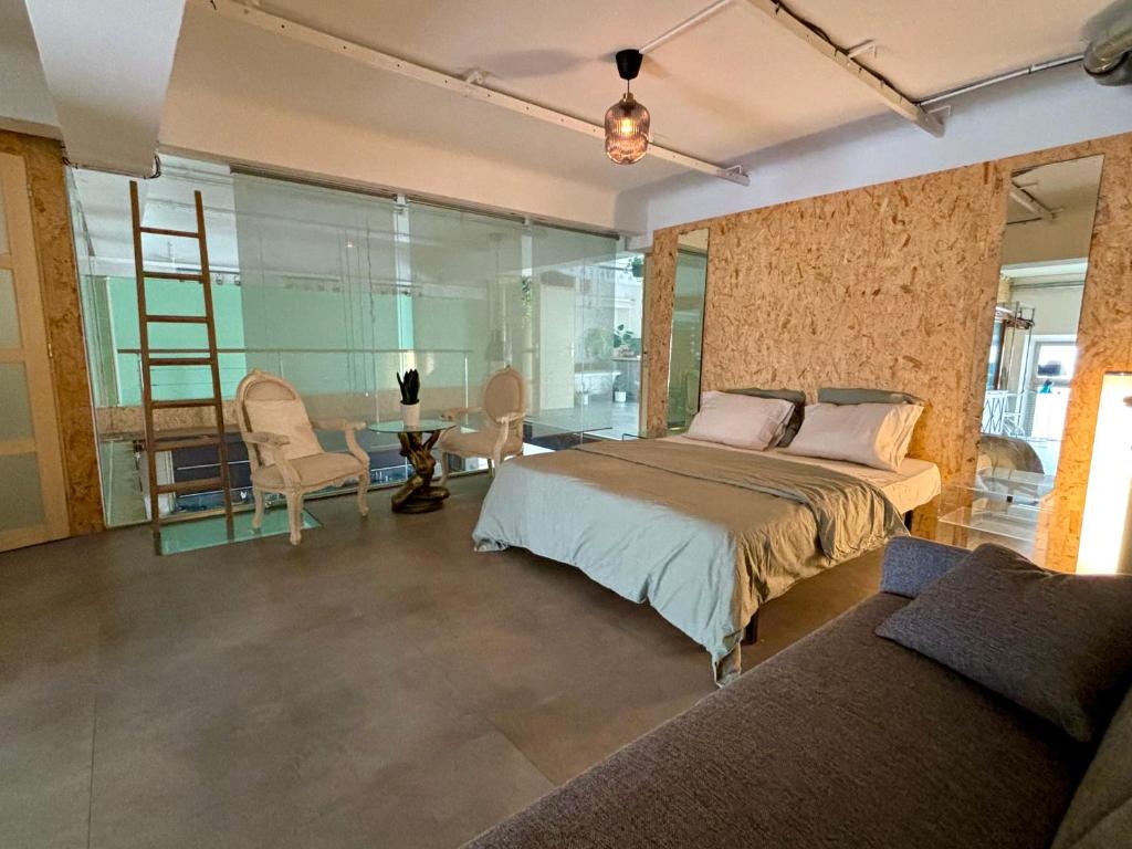 Postel nebo postele na pokoji v ubytování Radiance Private Bedroom & Breakfast