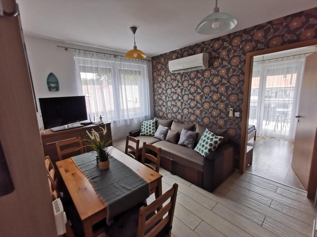 Réka apartman Siófok 8600 Siófok, Köztársaság utca 10 2/17 kép - 1