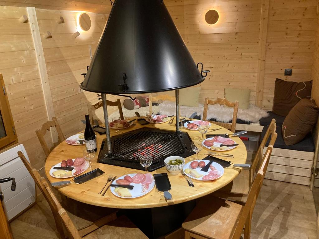 Fotografie z fotogalerie ubytování l'Echo des Glieres vue montagne centre village sauna & grill v destinaci Glières-Val-de-Borne
