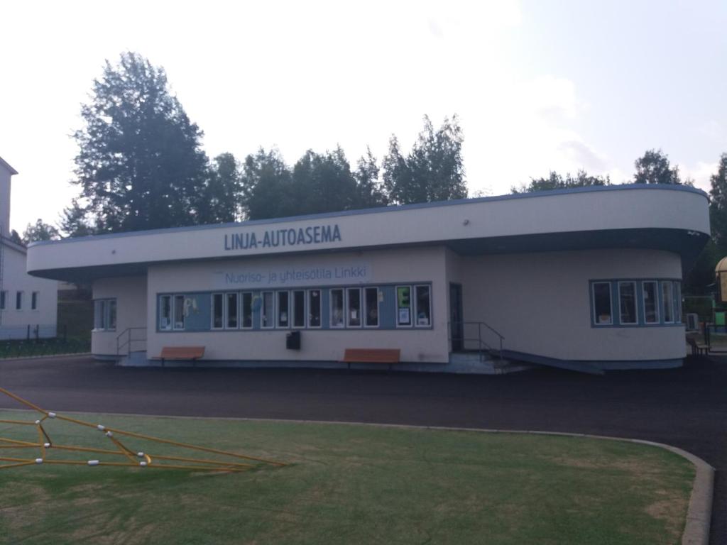 Το κτήριο όπου στεγάζεται  το διαμέρισμα