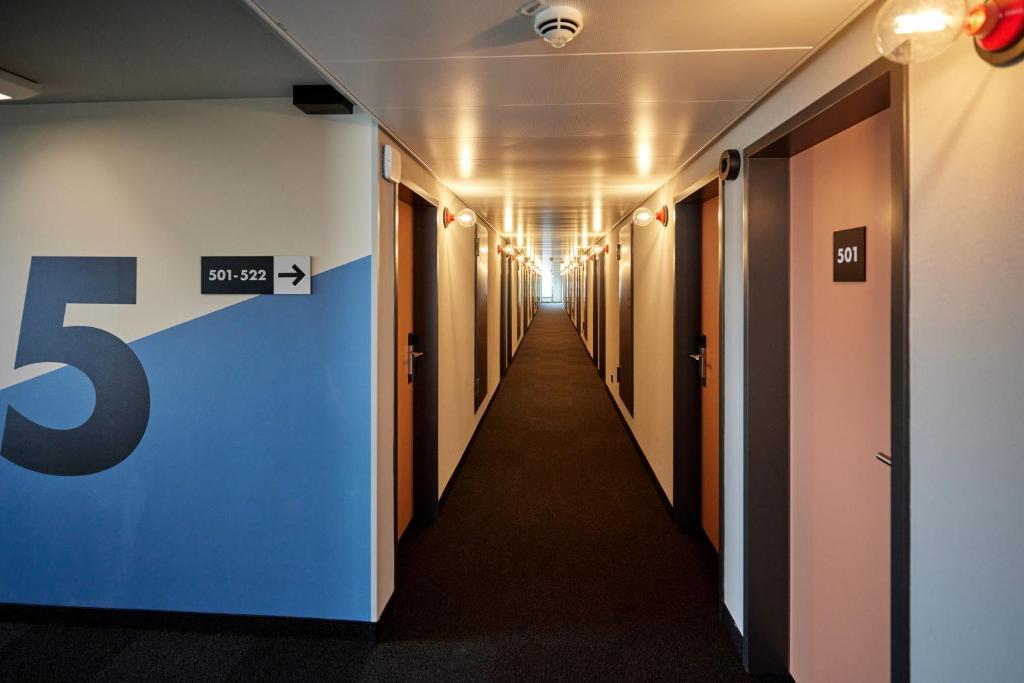 McDreams Hotel Stuttgart-City - Resim 20