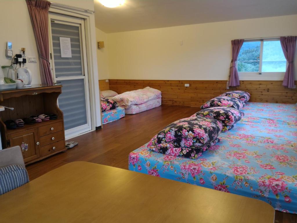 Liang Chen Mei Jin B&B - Camera Familiare Con Doccia