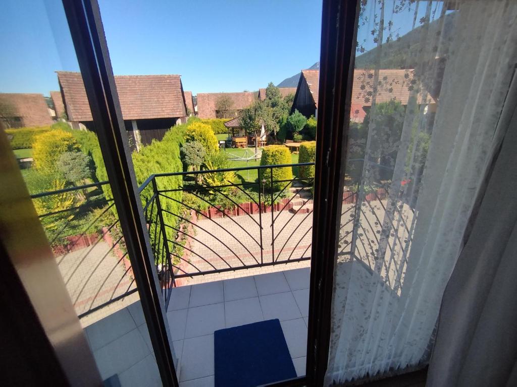 A balcony or terrace at Privát Viktória Terchová