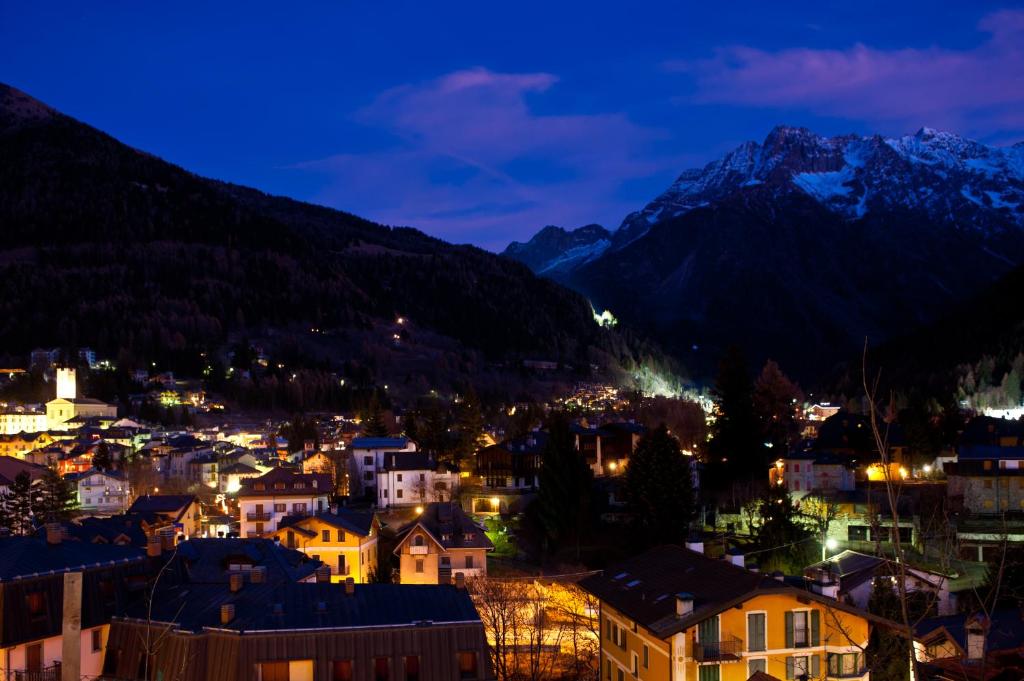 Widok na góry z tego hotelu