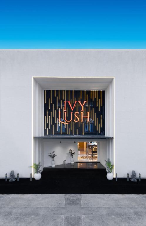 Certifikát, hodnocení, plakát nebo jiný dokument vystavený v ubytování Ivy Lush Hotel