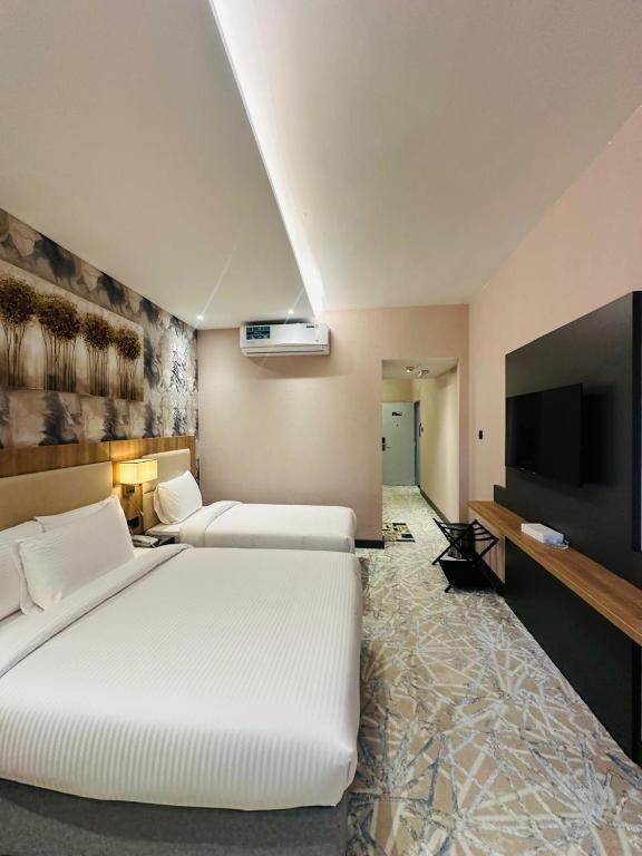 TV a/nebo společenská místnost v ubytování SKY PARK HOTEL