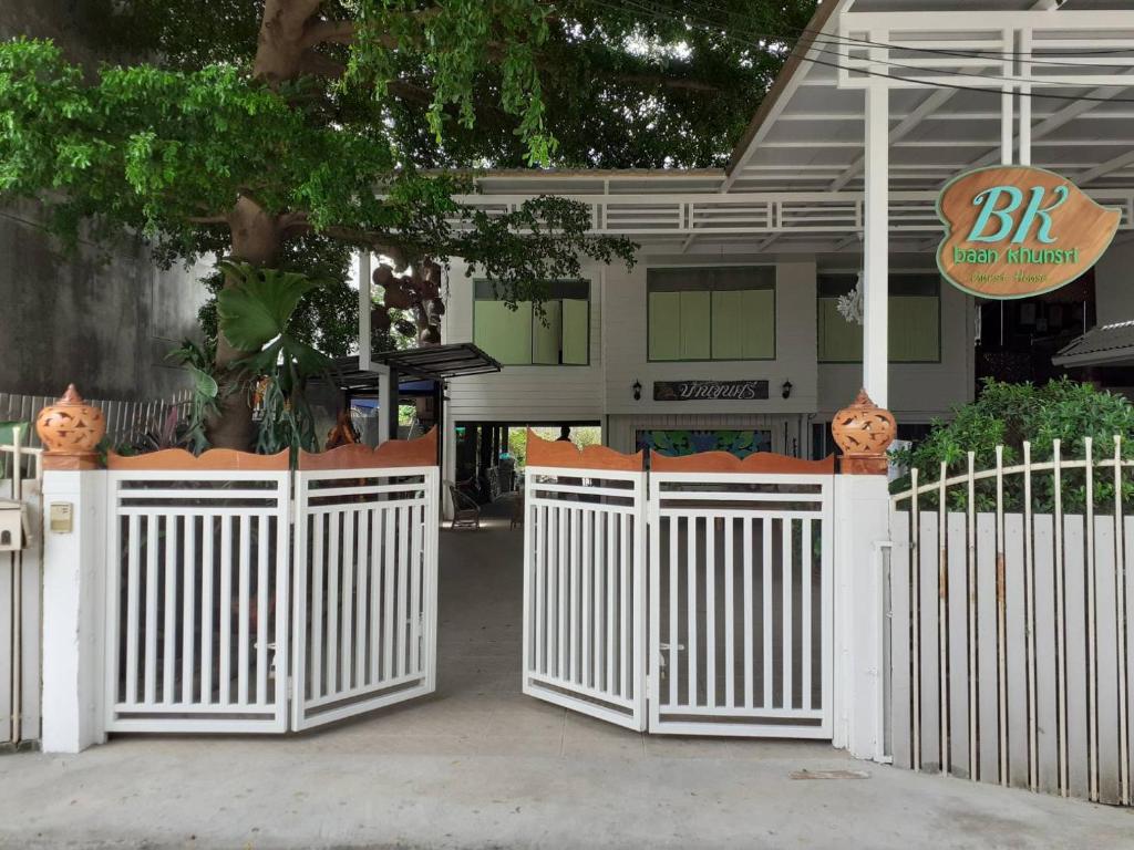 Fotografie z fotogalerie ubytování Baan Khunsri Guesthouse v destinaci Čiang Rai