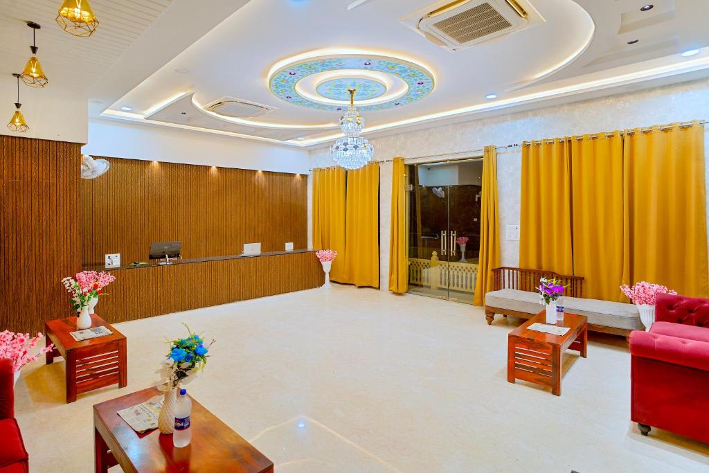 Posezení v ubytování Hotel Jaisal Inn - Pure Veg