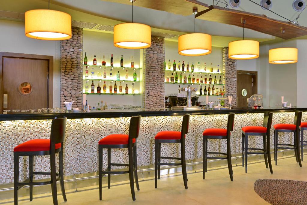 Lounge nebo bar v ubytování Iberostar Selection Playa Mita