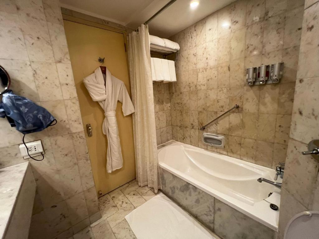 Koupelna v ubytování Welcomhotel by ITC Hotels, Alkapuri, Vadodara